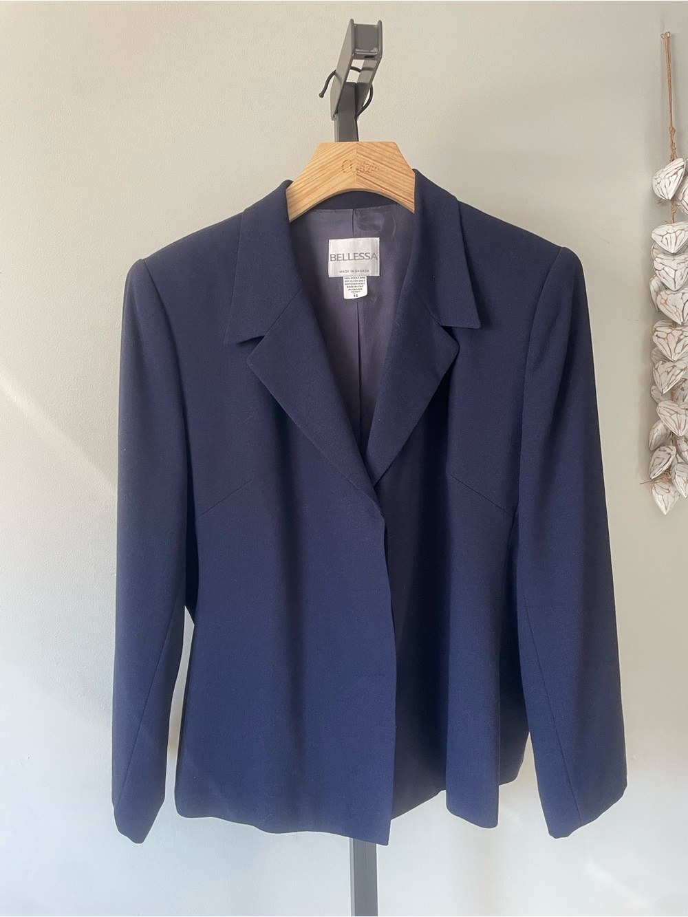 Vintage 100% Wool Blazer Jacket Made in Canada Bellessa Size 16